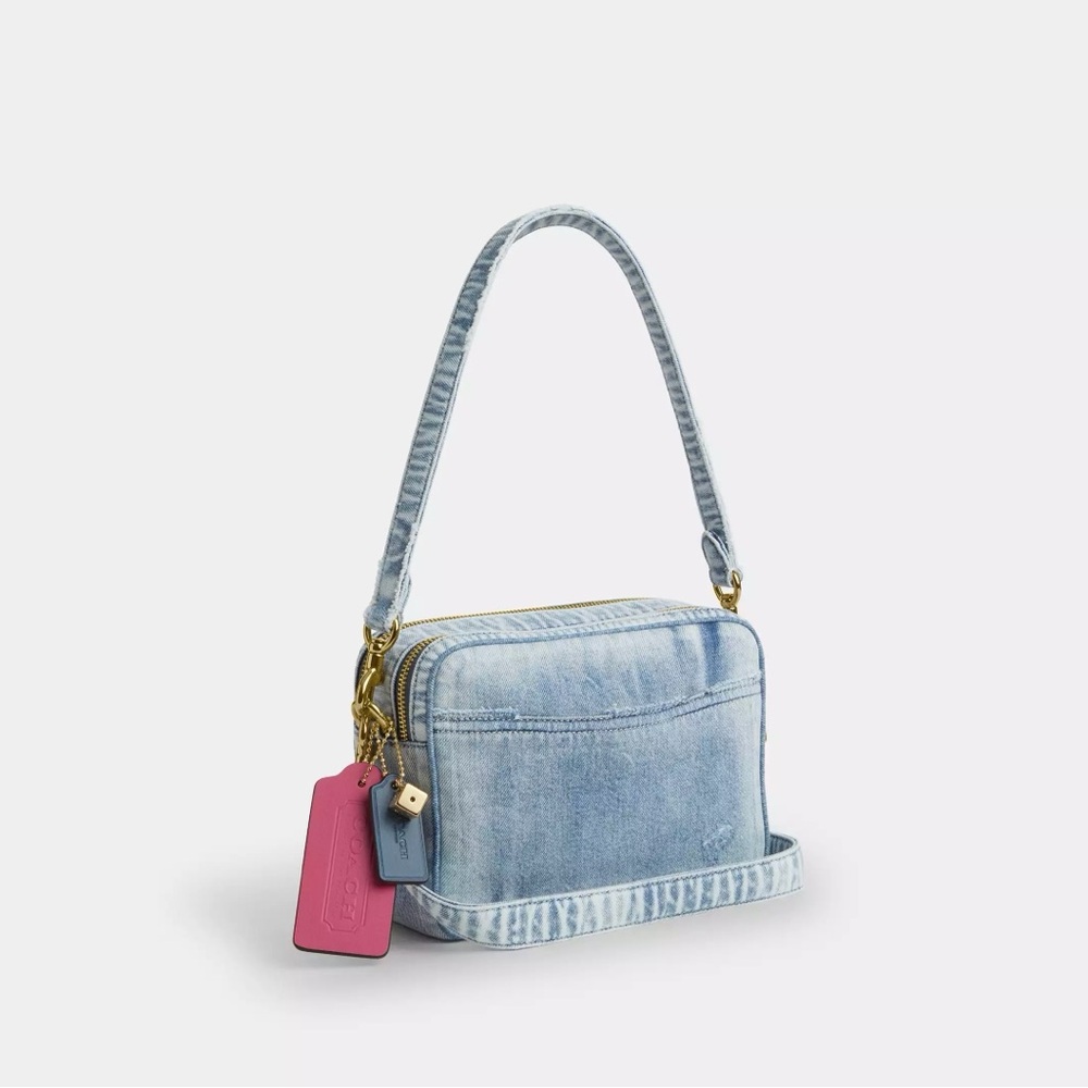 NWT Coach Carey Crossbody Bag In Loved Denim With Charms Light Indigo CEK67 RARE - Picture 6 of 8